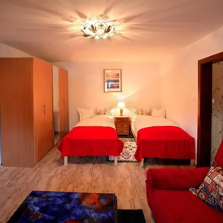 Haus Am See Tatil Evi Bad Goisern